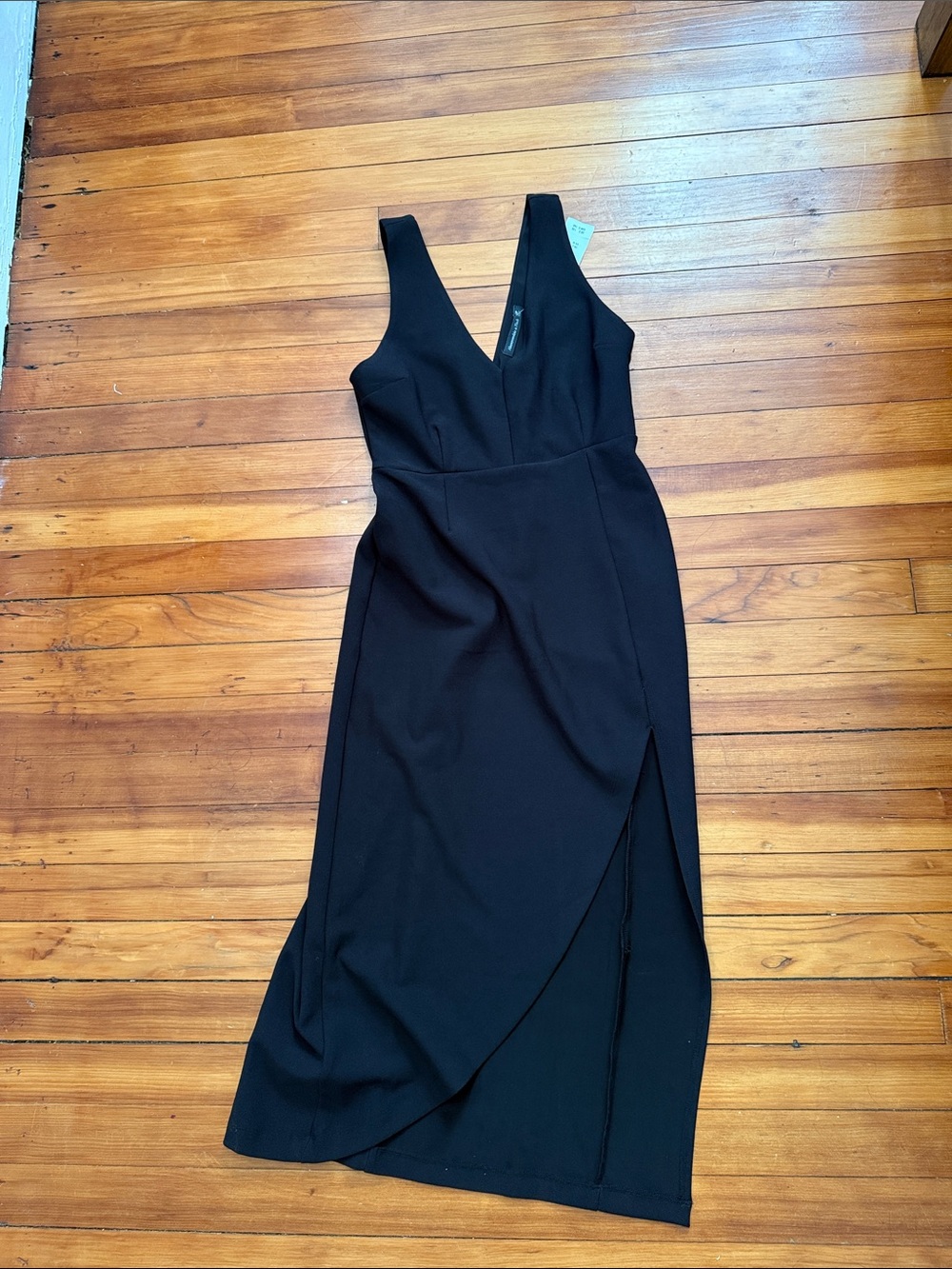 Abercrombie & Fitch Black Sleeveless V-Neck Maxi Dress high slit